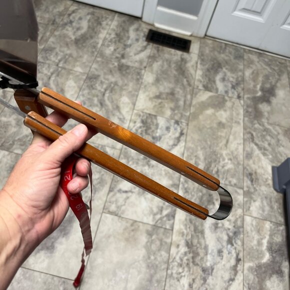 Vanderbilt Football NEW BBQ Grill Tool Set Wood & Metal 2-Piece Spatula & Tongs - Picture 5 of 5